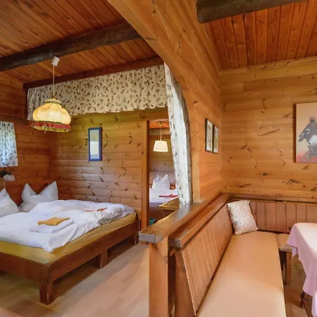 Holiday home Cozy On A Horse Farm In The L Neburg Heath Eschede