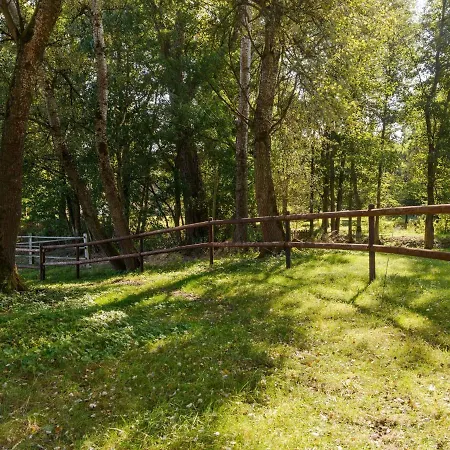 Сasa de vacaciones Cozy On A Horse Farm In The L Neburg Heath *