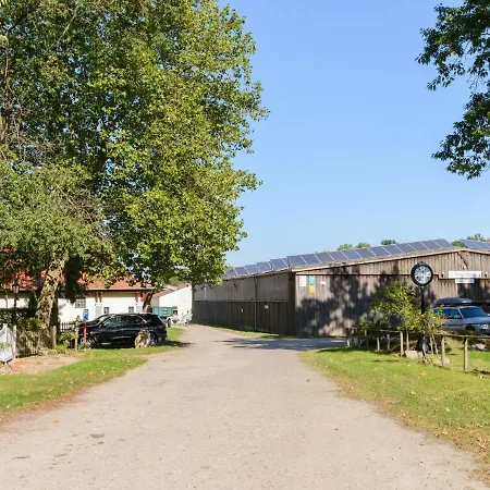 Сasa de vacaciones Cozy On A Horse Farm In The L Neburg Heath